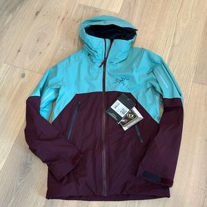 Arc’Teryx Rush IS snowboarding/ski jacket